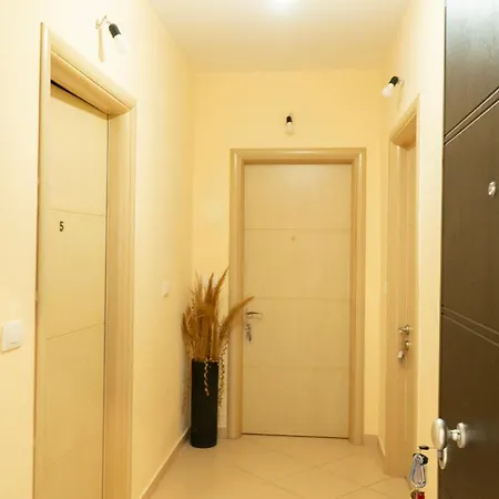Msg-suites 公寓 *